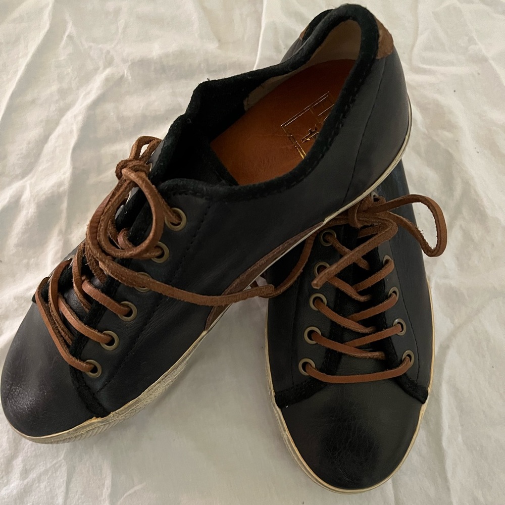 NWOT Men’s Frye Black Leather Low Top Lace Up Sneakers Sz 8.5